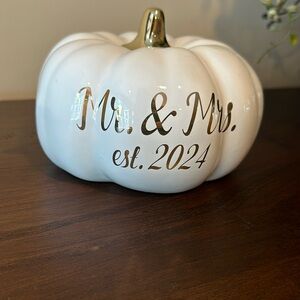 Mr and Mrs 2024 Pumpkin Gold